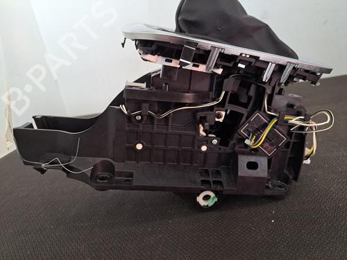 Used Gear lever Gear lever RENAULT MEGANE IV Hatchback (B9A/M/N_) 1.3 TCe 140 (B9NB) (140 hp) 28390345 28390345