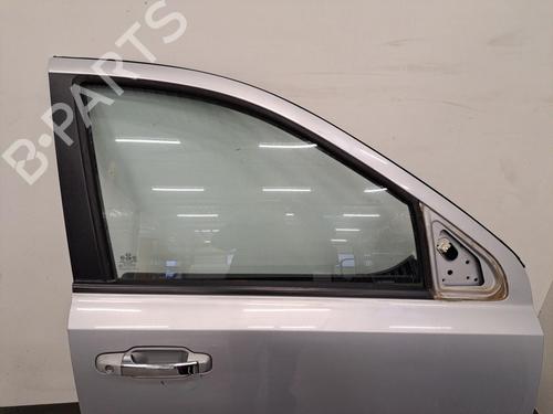 Used Right front door KIA SORENTO I (JC) 2.5 CRDi (170 hp) 28399160