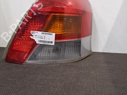 Højre baglygte TOYOTA YARIS (_P9_) 1.0 VVT-i (KSP90_, KSP90R) (69 hp) 28393172
