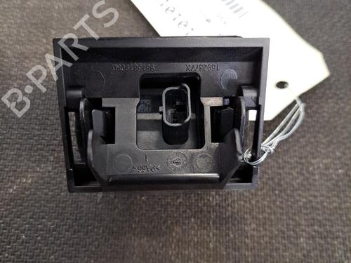 Used Camera Camera PEUGEOT 3008 II SUV (MC_, MR_, MJ_, M4_) 1.2 THP/ PureTech 130 (MRHNSM, MRHNSU, MRHNSJ, MRHNYW,... (131 hp) 28407106 28407106