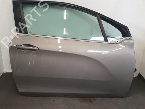 Used Right front door PEUGEOT 208 I (CA_, CC_) 1.6 HDi (92 hp) 28406825