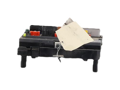 Used Fuse box Fuse box 38091929 38091929