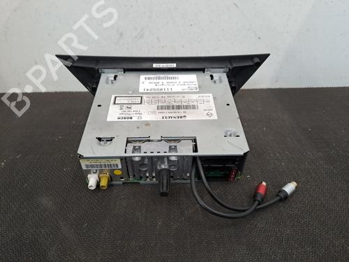 Used Radio Radio RENAULT LAGUNA III Grandtour (KT0/1) 2.0 dCi (KT07, KT0J, KT14, KT1A, KT1S) (131 hp) 29434886 29434886