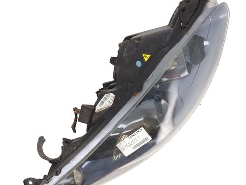 Right headlight PEUGEOT 308 I (4A_, 4C_) 2.0 HDi | BP32272996C29