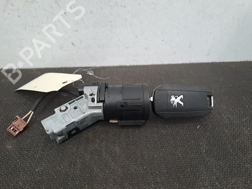 Used Ignition barrel PEUGEOT 208 I (CA_, CC_) 1.2 VTI 82 (82 hp) 29990374