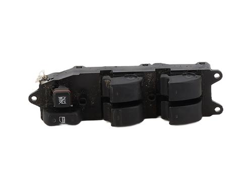 Venstre fortil elrude kontakt Venstre fortil elrude kontakt TOYOTA COROLLA Verso (ZER_, ZZE12_, R1_) 2.2 D-4D (AUR10_, AUR10R) (136 hp) 36590587 36590587
