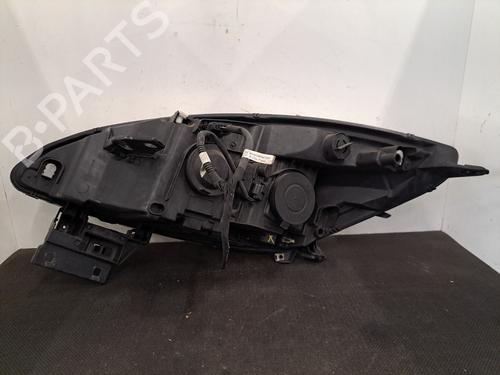 Right headlight RENAULT SCÉNIC III (JZ0/1_) 1.5 dCi | BP29508261C29 