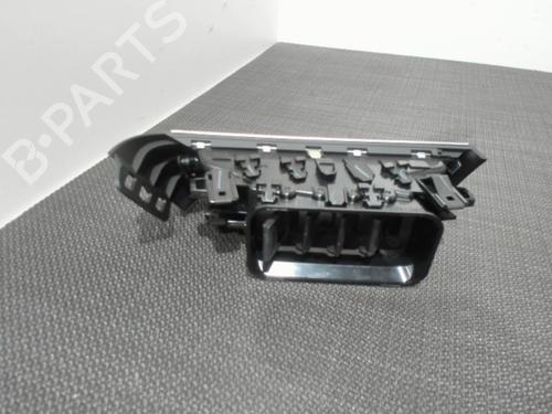 Luftventilen RENAULT CLIO V (B7_) 1.0 TCe 100 (B7MT) (101 hp) 28394155