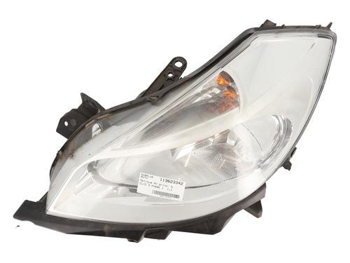 Used Left headlight RENAULT CLIO III (BR0/1, CR0/1) 1.2 16V (BR02, BR0J, BR11, CR02, CR0J, CR11) (75 hp) 31583628