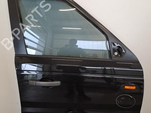 Used Right front door LAND ROVER RANGE ROVER SPORT I (L320) 3.6 D 4x4 (272 hp) 28390084