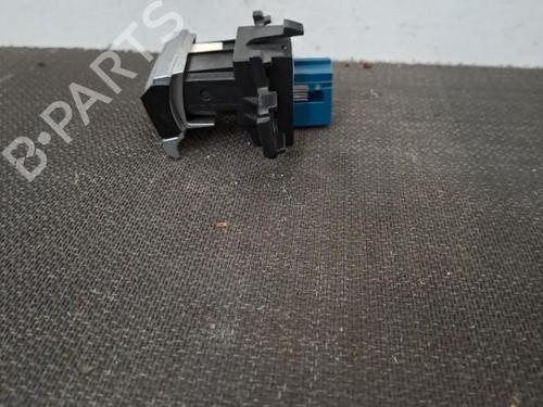 Used Switch Switch CITROËN C4 Picasso II 1.6 HDi / BlueHDi 115 (115 hp) 28398943 28398943