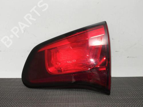 Used Right taillight CITROËN C3 II (SC_) 1.4 HDi 70 (SC8HZC, SC8HR0, SC8HP4) (68 hp) 28411157