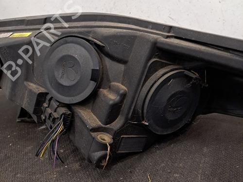 Right headlight FORD FIESTA VI (CB1, CCN) 1.25 | BP29983144C29