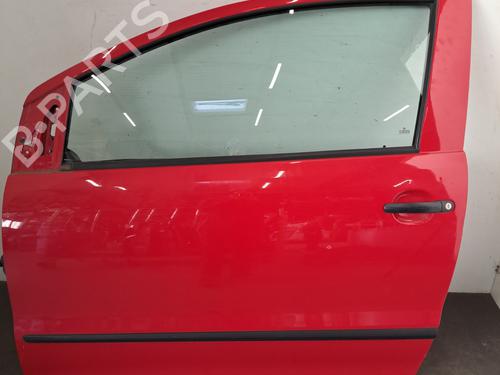 Used Left front door VW FOX Hatchback (5Z1, 5Z3, 5Z4) 1.2 (55 hp) 31205111