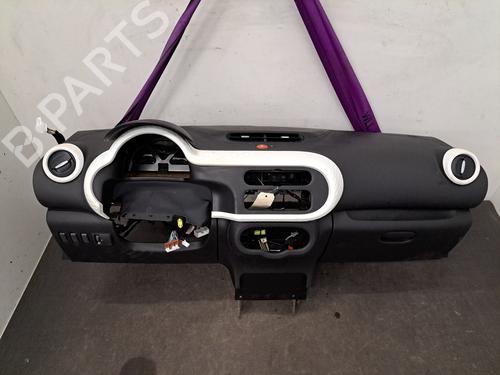 Tableau de bord RENAULT TWINGO III (BCM_, BCA_) 1.0 SCe 75 (73 hp) 29129625
