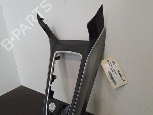 Used Middle console Middle console PEUGEOT 308 II (LB_, LP_, LW_, LH_, L3_) 1.2 THP 110 (110 hp) 28400908 28400908