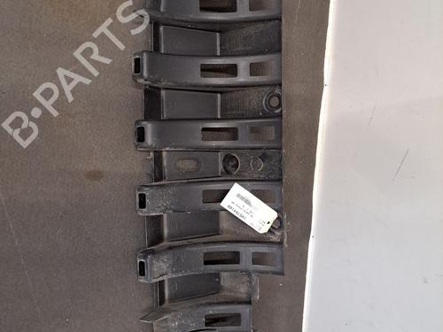 Used Rear bumper bracket PEUGEOT 3008 I MPV (0U_) 2.0 HDi Hybrid4 (0URHCA) (200 hp) 28406527