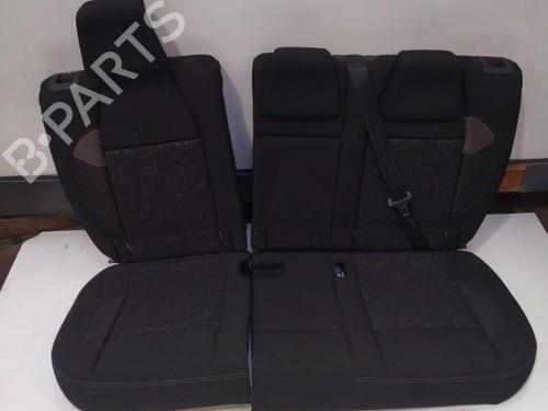 rear-seat-peugeot-2008-i-cu_-2013-28396403 main image
