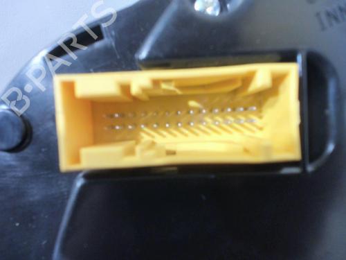 Instrument cluster PEUGEOT 3008 I MPV (0U_) 2.0 HDi 150 / BlueHDi 150 | BP28399436C47 