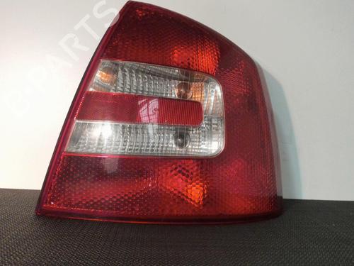 Højre baglygte SKODA OCTAVIA II (1Z3) 1.9 TDI (105 hp) 28394613