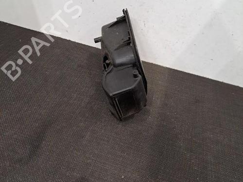 Used Fuel flap RENAULT CLIO III (BR0/1, CR0/1) 1.2 16V (BR0P, CR0P) (101 hp) 28401932