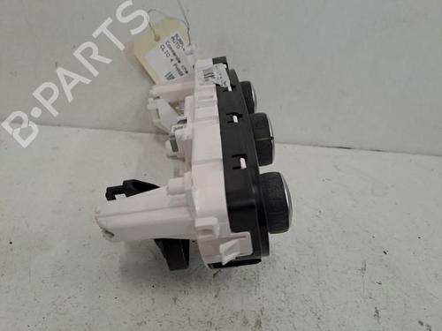 Used Climate control RENAULT CLIO IV (BH_) 1.2 16V (73 hp) 28407293