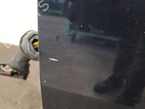 Left front door LAND ROVER DISCOVERY III (L319) 2.7 TD 4x4 | BP28390738C2