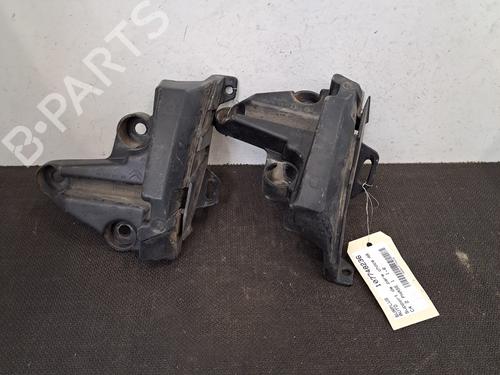 Used Rear bumper bracket CITROËN C4 II (NC_) 1.6 HDi 115 (114 hp) 28400376