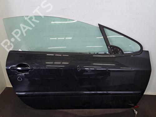 Used Right front door PEUGEOT 307 CC (3B) 2.0 16V (136 hp) 28400537