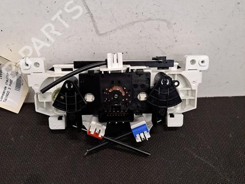 climate-control-renault-twingo-iii-bcm_-bca_-2014-28390317 main image