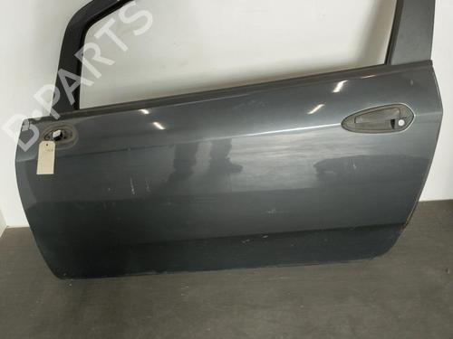 Porta anteriore sinistra FIAT GRANDE PUNTO (199_) 1.2 (65 hp) 28393585
