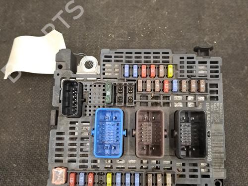 Used Fuse box PEUGEOT 508 I (8D_) 2.0 BlueHDi 180 (180 hp) 30679544