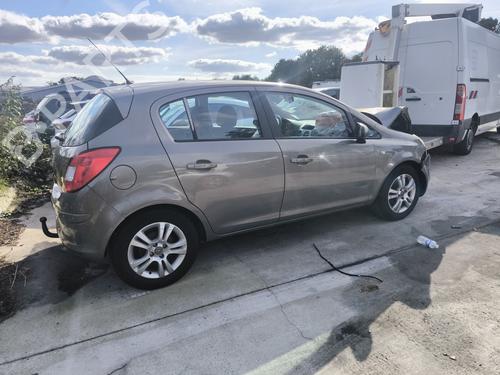 Left front fog light OPEL CORSA D (S07) 1.2 (L08, L68) | BP30148531C30