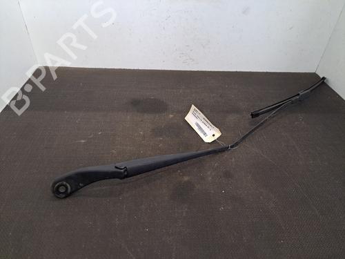 Used Front windshield wiper arm Front windshield wiper arm DACIA JOGGER (RK_) 1.0 TCe 100 ECO-G (RKMT) (101 hp) 28390442 28390442