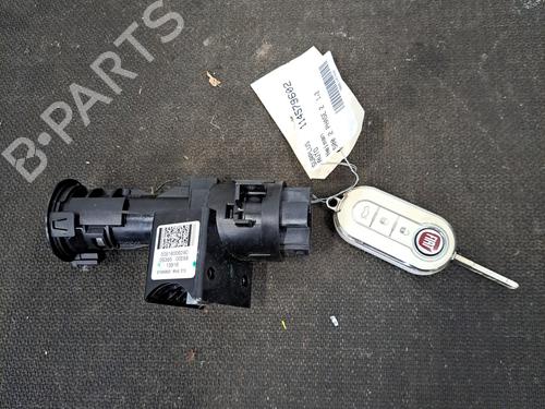 Used Ignition barrel FIAT 500 (312_) 1.2 (312AXA1A) (69 hp) 30156481