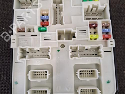 Fuse box RENAULT SCÉNIC III (JZ0/1_) 1.5 dCi | BP30107695E1
