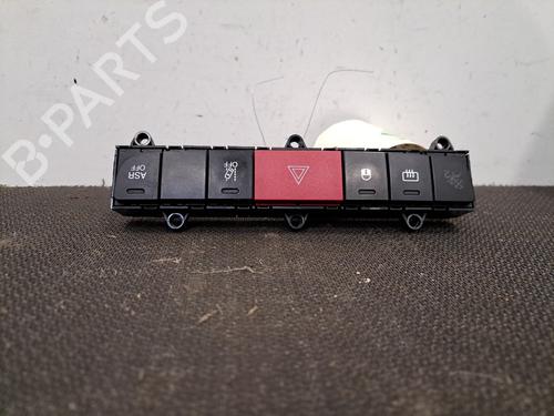 Used Warning switch PEUGEOT BOXER Van 2.0 BlueHDi 130 (130 hp) 28404264