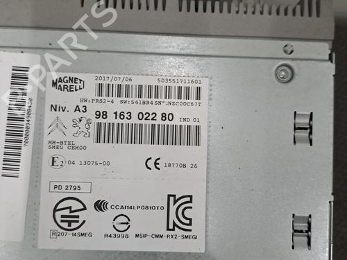 radio-citroen-c4-cactus-2014-28398226 main image