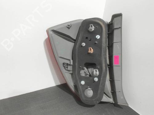 Right taillight HONDA FR-V (BE) 2.2 i CTDi (BE5) | BP28405111C35 