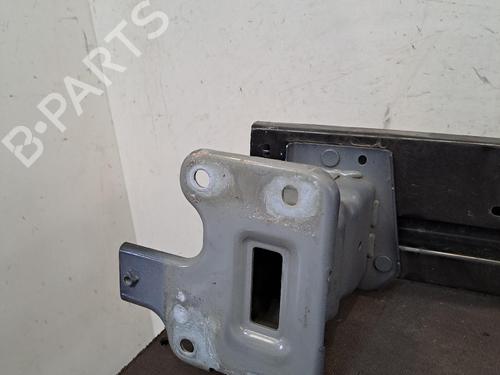 Refuerzo paragolpes delantero Refuerzo paragolpes delantero RENAULT KADJAR (HA_, HL_) 1.5 BLUE dCi 115 (HLA6) (116 hp) 37410546 37410546