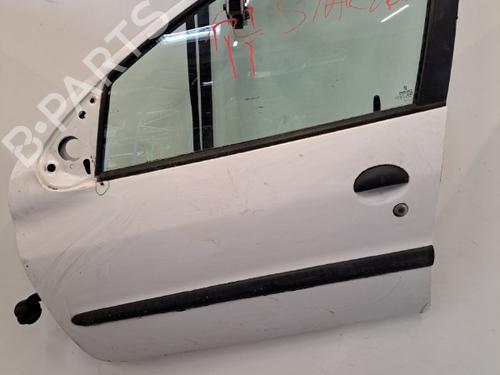 Used Left front door PEUGEOT 206 Hatchback (2A/C) 1.1 i (60 hp) 28409813