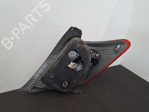 left-taillight-toyota-yaris-_p13_-2010-2011-2012-2013-2014-2015-2016-2017-2018-2019-2020-28406160 main image