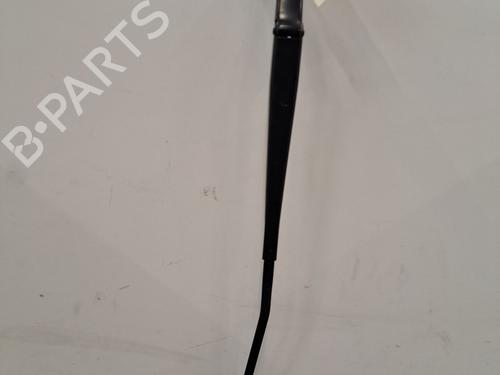 Used Front windshield wiper arm AUDI A3 Sportback (8VA, 8VF) 2.0 TDI (150 hp) 29560568