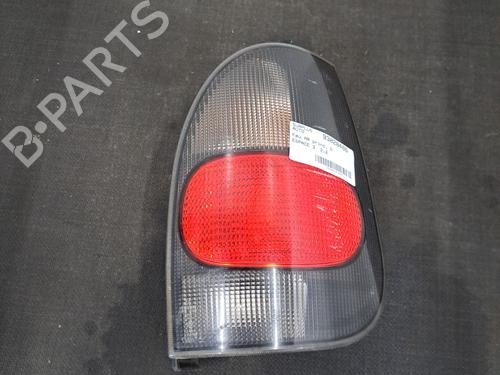 Used Right taillight RENAULT ESPACE III (JE0_) 2.2 12V TD (JE0E, JE0H, JE0P) (113 hp) 28409548