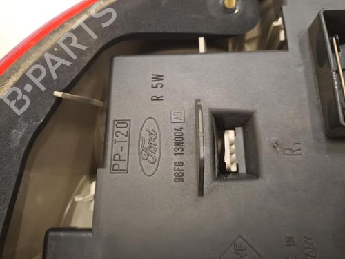 Højre baglygte FORD FIESTA IV (JA_, JB_) 1.3 i (60 hp) 28407775