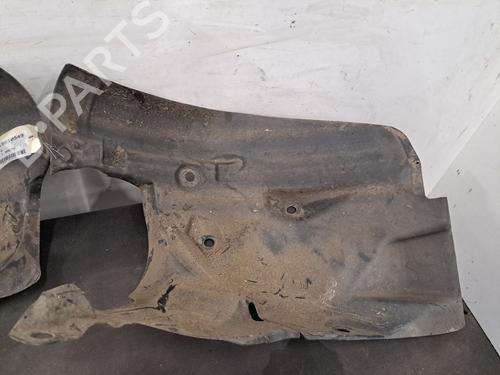 wheel-arch-renault-clio-iv-grandtour-kh_-2012-2013-2014-2015-2016-2017-2018-2019-2020-2021-31855458 main image
