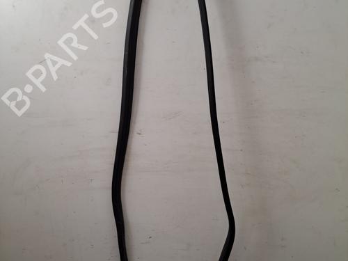 Used Rubber door seal RENAULT CLIO V (B7_) 1.5 Blue dCi 85 (B7AG) (86 hp) 28407128