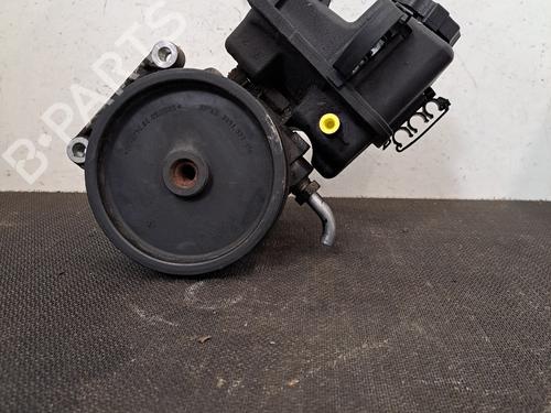 Stuurbekrachtiging pomp MERCEDES-BENZ SPRINTER 3-t Van (B906) 210 CDI (906.611, 906.613) (95 hp) 28408872