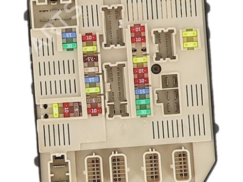Fuse box RENAULT MEGANE III Hatchback (BZ0/1_, B3_) 1.5 dCi (BZ09, BZ0D, BZ1W, BZ29, BZ14) | BP37650499E1 - Image 3