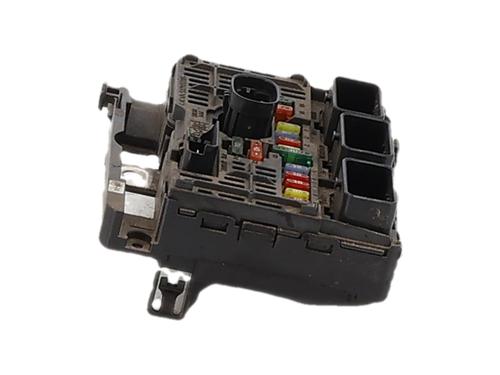 Used Fuse box Fuse box 37190399 37190399